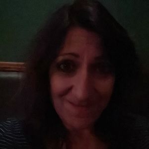 Meet your Posher, Nessa